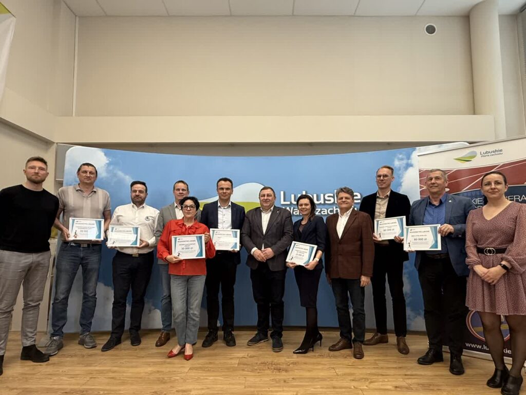 Zarząd województwa wspiera siatkówkę, koszykówkę i piłkę ręczną Radio Zachód - Lubuskie