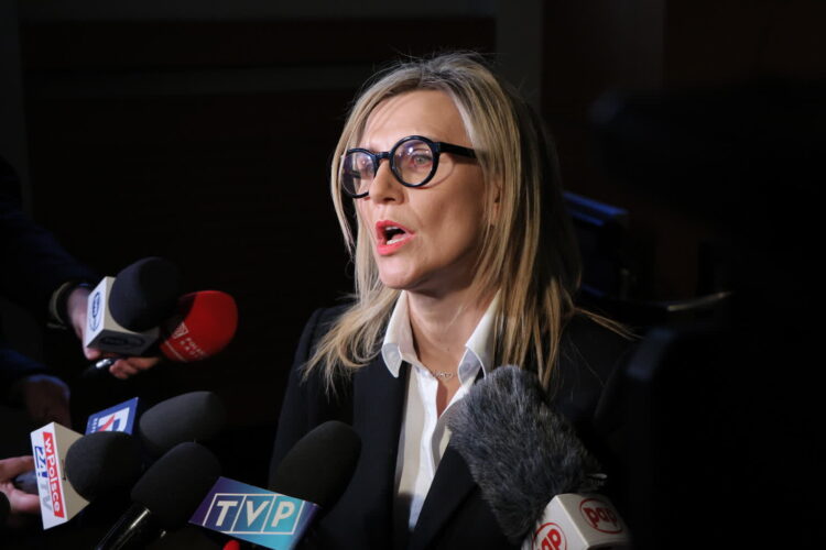 Prok. Wrzosek: wystąpiłam z wnioskiem o zapewnienie ochrony z uwagi na liczbę kierowanych wobec mnie gróźb 9 Prokurator Ewa Wrzosek, fot. PAP/Paweł Supernak