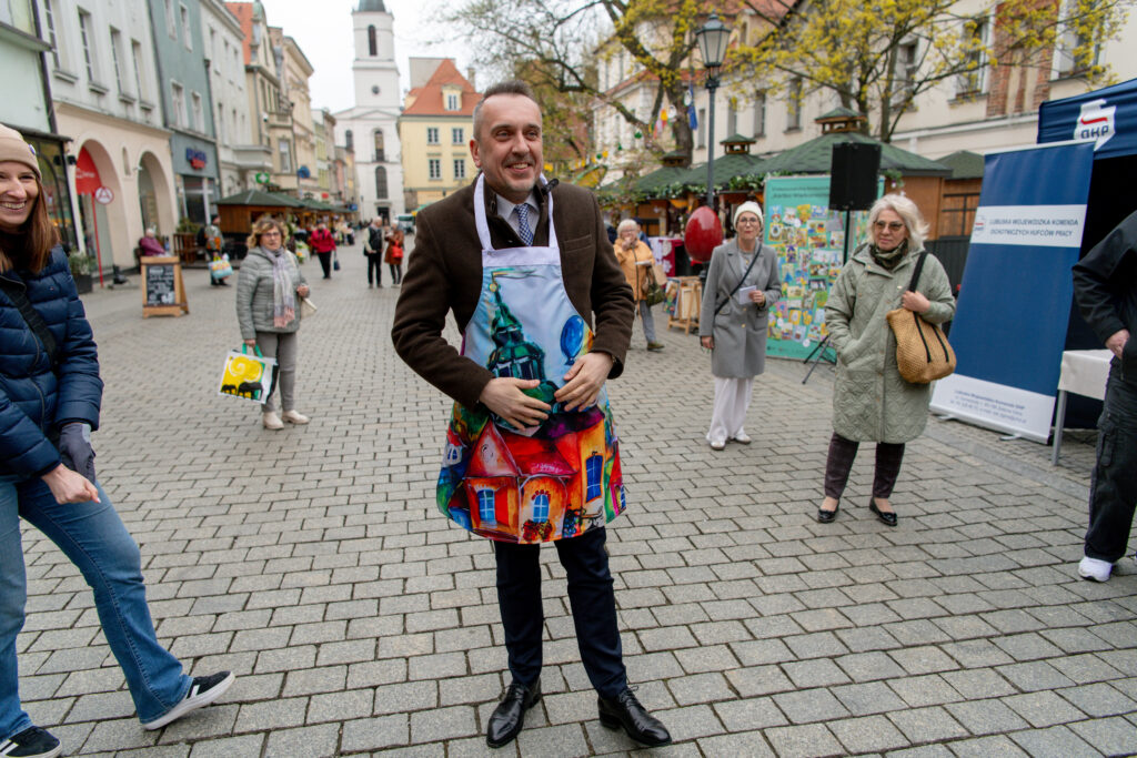 Na zielonogórskim deptaku trwa akcja "Idą święta!" [GALERIA ZDJĘĆ] Radio Zachód - Lubuskie