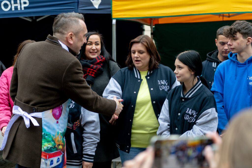 Na zielonogórskim deptaku trwa akcja "Idą święta!" [GALERIA ZDJĘĆ] Radio Zachód - Lubuskie