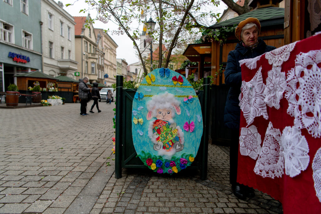 Na zielonogórskim deptaku trwa akcja "Idą święta!" [GALERIA ZDJĘĆ] Radio Zachód - Lubuskie