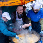 Na zielonogórskim deptaku trwa akcja "Idą święta!" [GALERIA ZDJĘĆ] Radio Zachód - Lubuskie