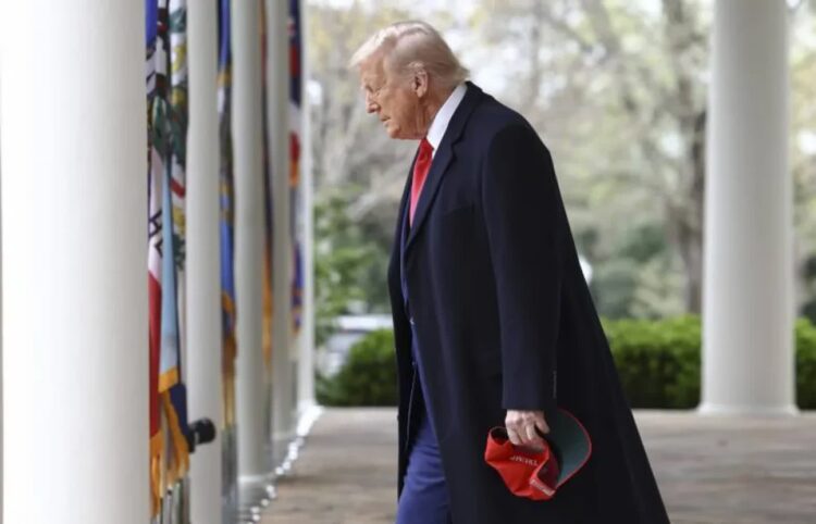 Donald Trump (Fot. PAP/EPA/JIM LO SCALZO/POOL)