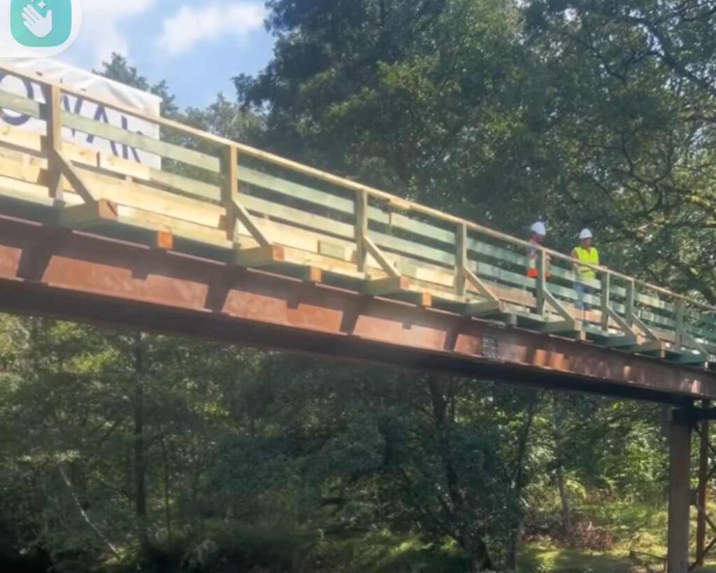 Kładka nad Kwisą w Trzebowie oddana do użytku fot. Starostwo Powiatowe Żagań