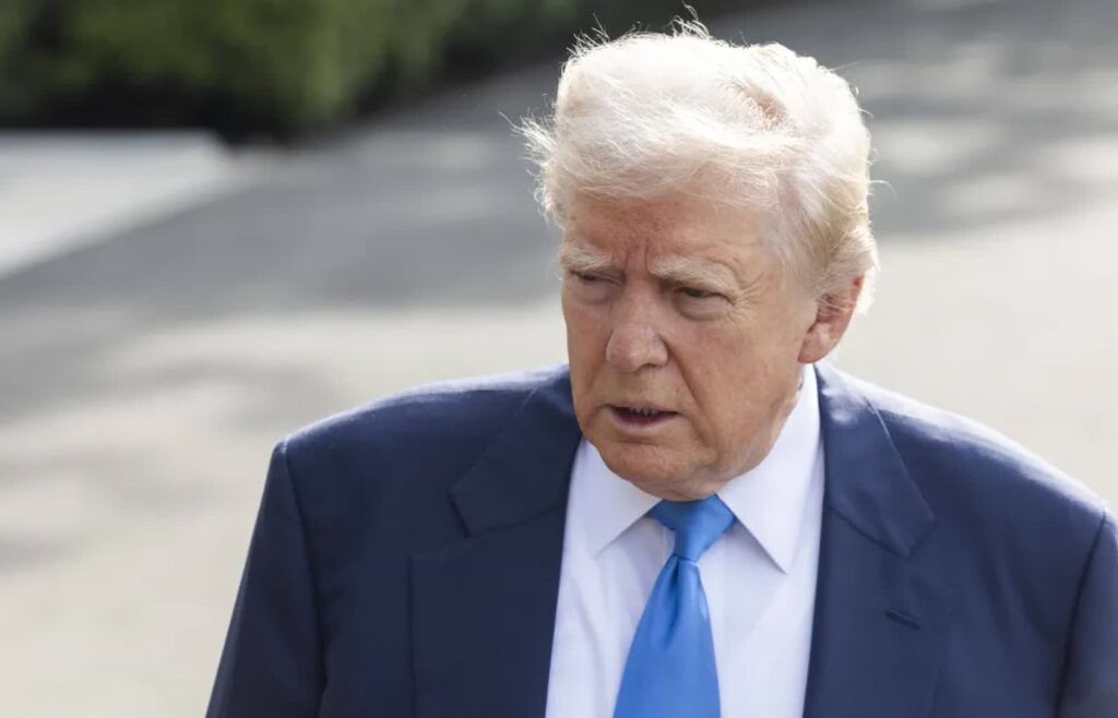 Donald Trump Fot. PAP/EPA/JIM LO SCALZO