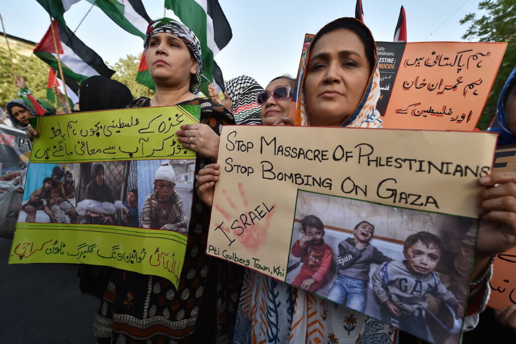 Antyizraelska manifestacja w Pakistanie (PAP/EPA/SHAHZAIB AKBER)