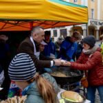 Na zielonogórskim deptaku trwa akcja "Idą święta!" [GALERIA ZDJĘĆ] Radio Zachód - Lubuskie