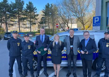 Nowy radiowóz i zwiększona liczba strażników miejskich Radio Zachód - Lubuskie