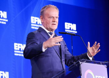 Europejskie Forum Nowych Idei. Premier Tusk zabiera głos 10 WARSZAWA. EUROPEJSKIE FORUM NOWYCH IDEI. Fot. PAP/Szymon Pulcyn