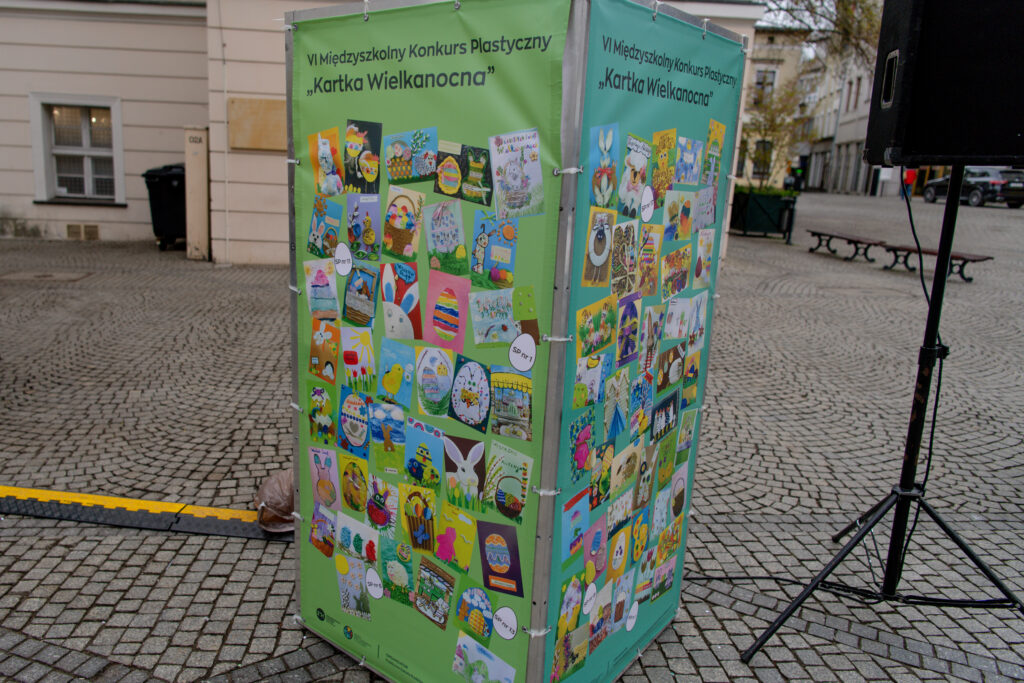 Na zielonogórskim deptaku trwa akcja "Idą święta!" [GALERIA ZDJĘĆ] Radio Zachód - Lubuskie