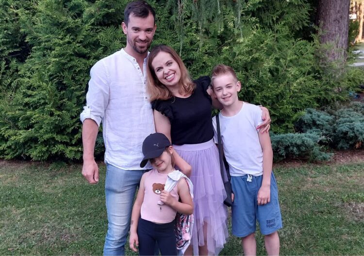 „Trochę jak bajka”- posłuchaj reportażu Elżbiety Wozowczyk-Leszko 9 „Trochę jak bajka”- posłuchaj reportażu Elżbiety Wozowczyk-Leszko Radio Zachód - Lubuskie