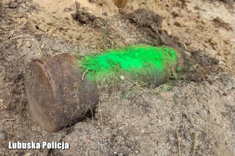 Lubuskie nadal pełne niewybuchów 9 Niewybuch z czasów II wojny światowej odnaleziony kilka dni temu k. Świebodzina (KPP Świebodzin)