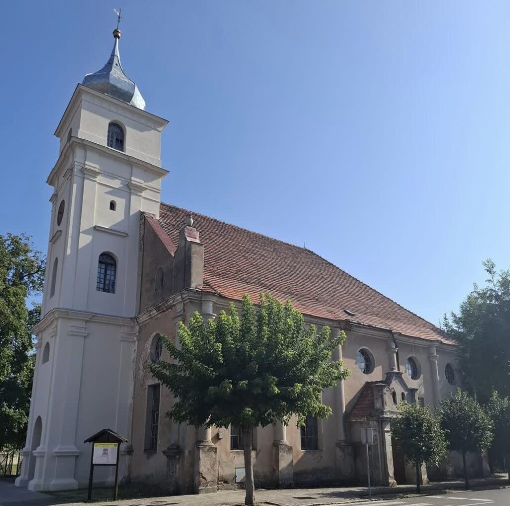 Wyremontowana wieża kościoła w Babimoście fot. Lubuski Wojewódzki Konserwator Zabytków