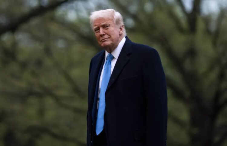 Donald Trump. Fot. PAP/EPA/BONNIE CASH / POOLDonald Trump. Fot. PAP/EPA/BONNIE CASH / POOL