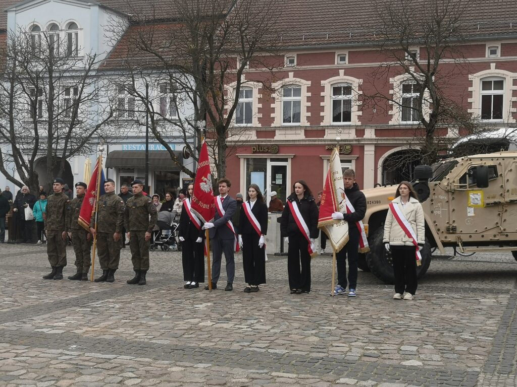 Przysięga wojskowa w Strzelcach Krajeńskich [GALERIA ZDJĘĆ] Radio Zachód - Lubuskie