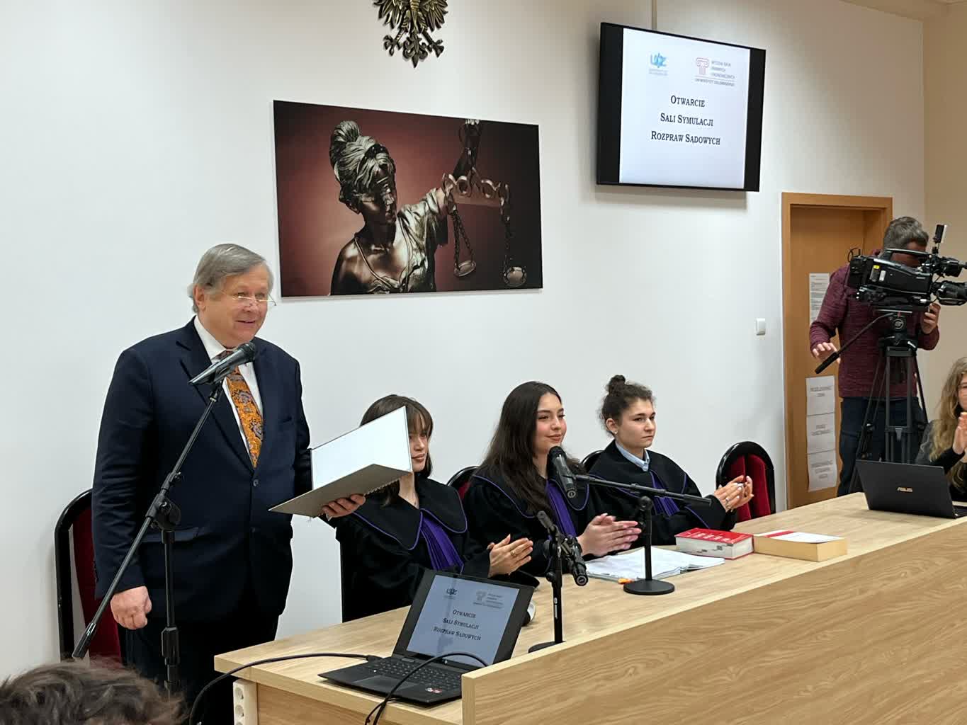 Sala symulacji rozpraw sądowych otwarta na Uniwersytecie Zielonogórskim Radio Zachód - Lubuskie