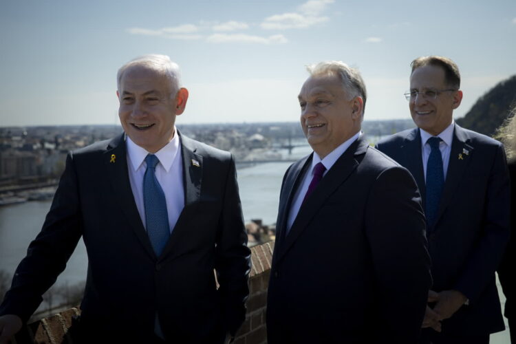 Benjamin Netanjahu i Viktor Orbán(PAP/EPA/ZOLTAN FISCHER/HANDOUT)