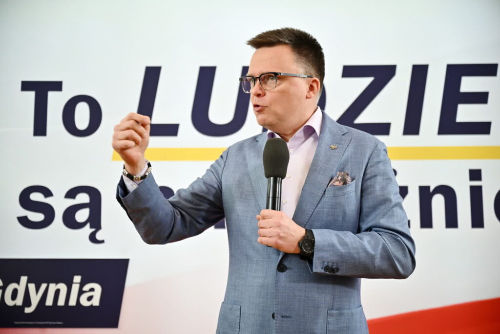 Szymon Hołownia w Gdyni (PAP/Marcin Gadomski)