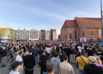 Sławomir Mentzen na gorzowskim Starym Rynku Radio Zachód - Lubuskie