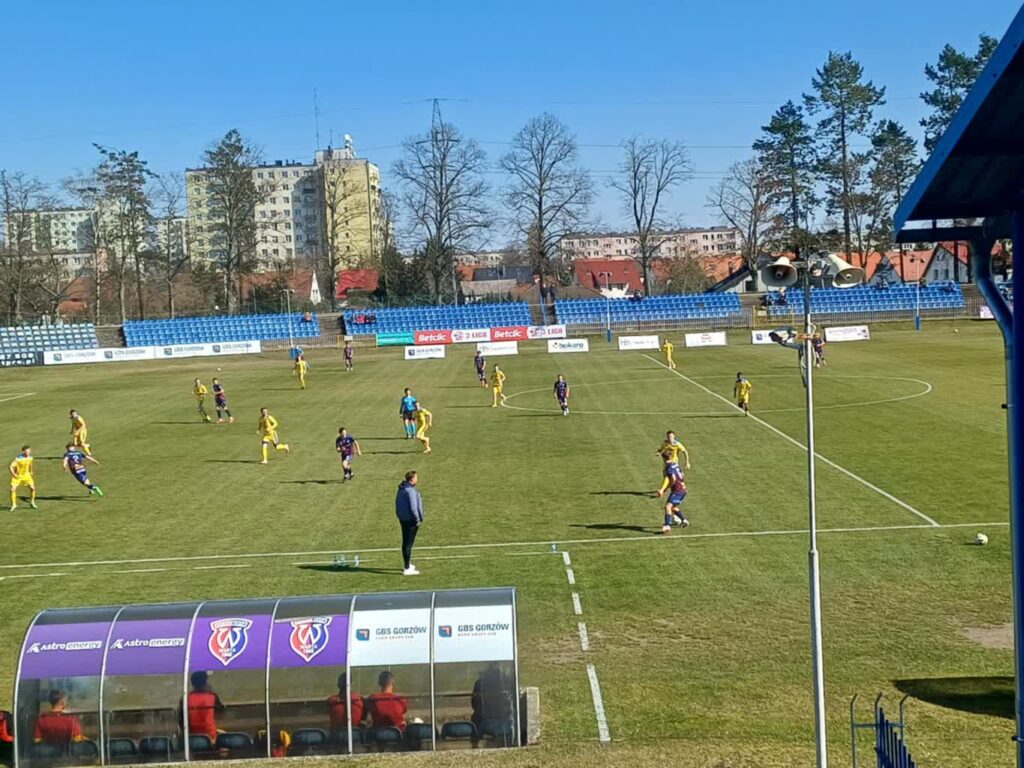 Warta podejmie sąsiada w tabeli Warta podejmie sąsiada w tabeli Radio Zachód - Lubuskie