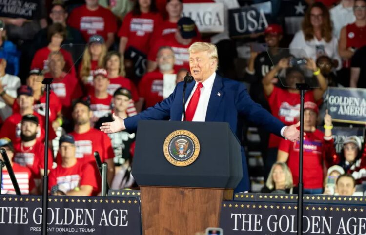 Donald Trump Fot. PAP/EPA/DIEU-NALIO CHERY