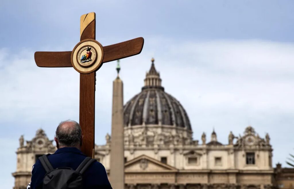 Plac Św. Piotra, zdjęcie ilustracyjne, Fot. PAP/EPA/ANGELO CARCONI