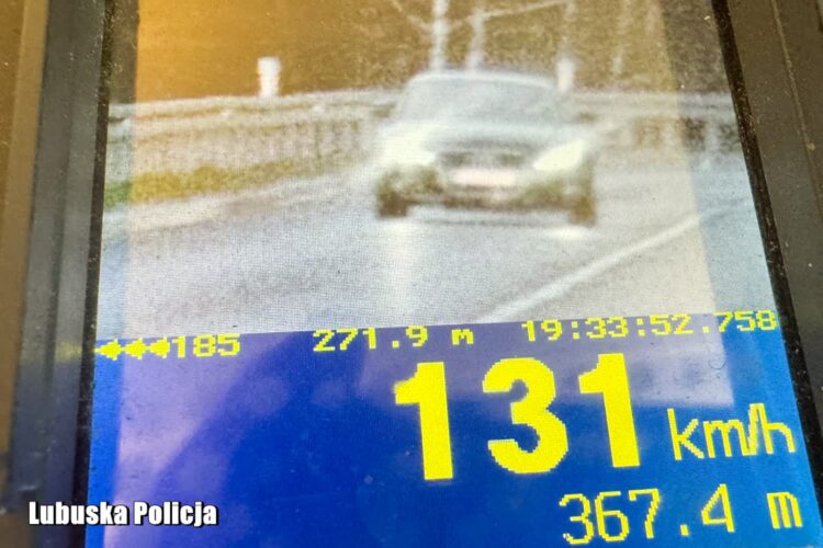Popis 23-latka. Jechał 131 km/h w terenie zabudowanym (KPP Żagań)