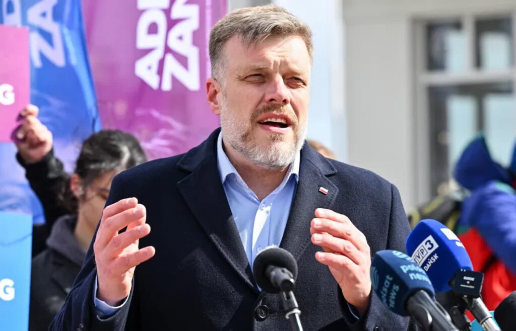 Poseł Razem i kandydat na prezydenta Adrian Zandberg. Fot. PAP/ Marcin Gadomski