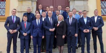 Lubuska Rada Doradcza ds. Rozwoju Regionu podczas obrad w Zielonej Górze (fot. Paweł Wańczko/lubuskie.pl)