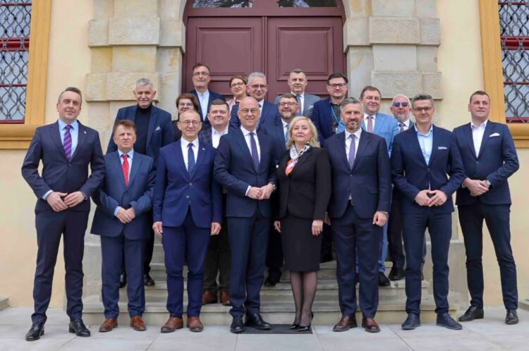 Lubuska Rada Doradcza ds. Rozwoju Regionu podczas obrad w Zielonej Górze (fot. Paweł Wańczko/lubuskie.pl)