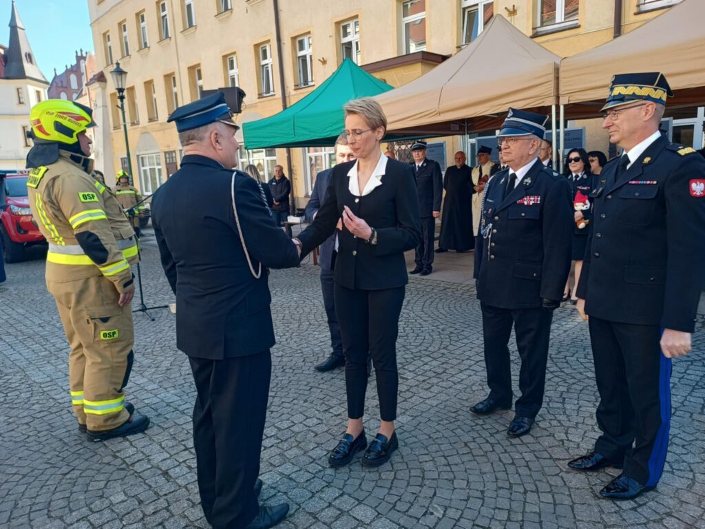 Nowy wóz dla OSP Żary Kunice [GALERIA ZDJĘĆ] Radio Zachód - Lubuskie