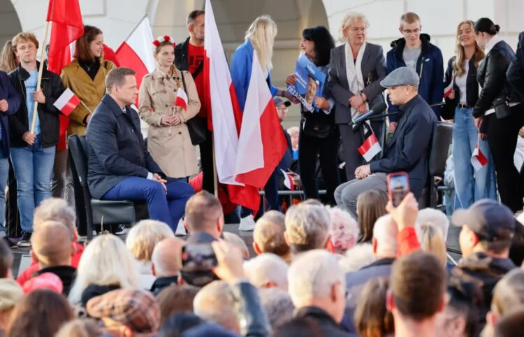 Wiec wyborczy Rafała Trzaskowskiego w Kaliszu Fot. PAP/Tomasz Wojtasik