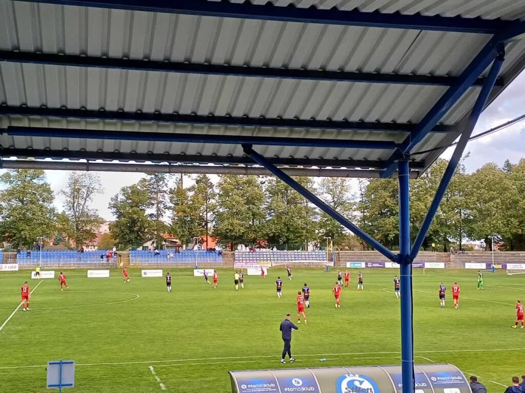 Kolejkę numer 30 otwiera Warta Kolejkę numer 30 otwiera Warta Radio Zachód - Lubuskie