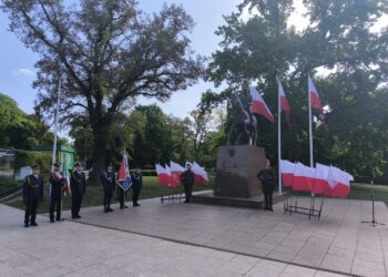 Gorzowskie uroczystości z okazji rocznicy uchwalenia Konstytucji 3 Maja Radio Zachód - Lubuskie