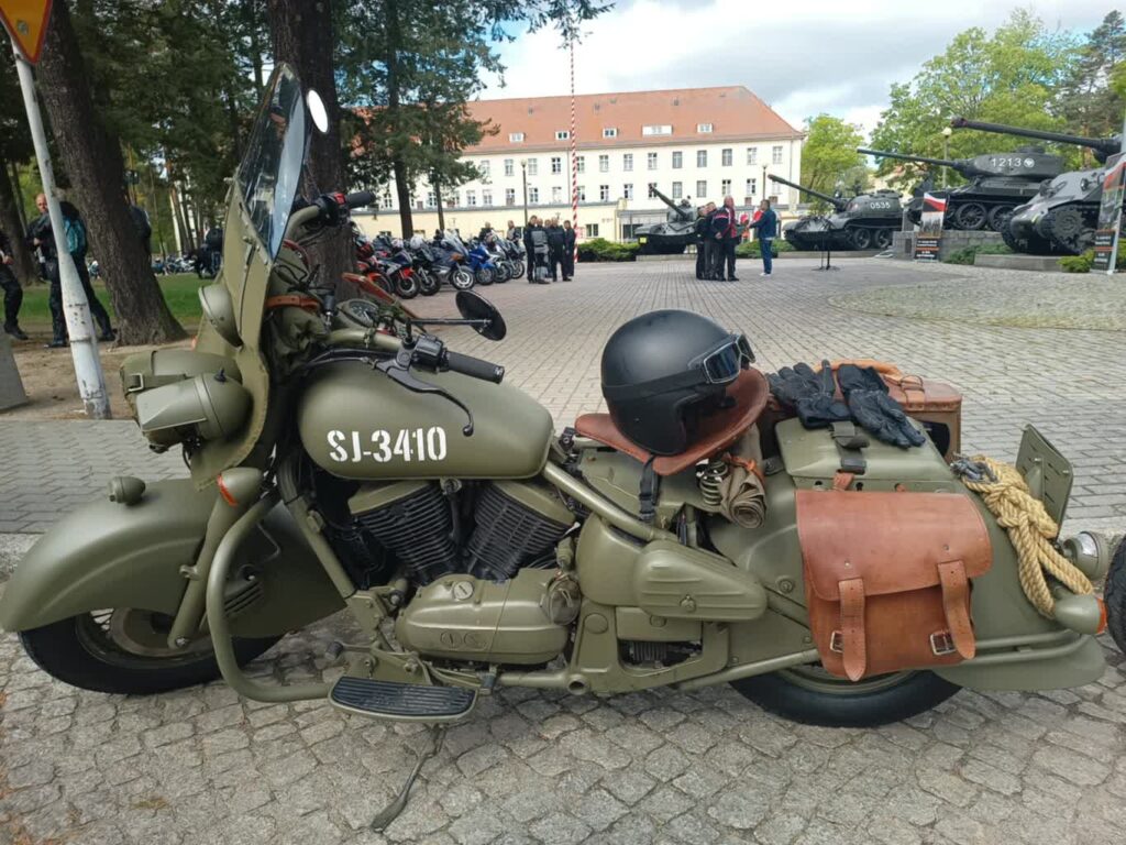 Żołnierze na motocyklach wspominają poległych kolegów 3 fot. K.Gonera