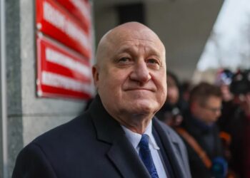 Przewodniczący PKW, sędzia Sylwester Marciniak. Fot. PAP/Leszek Szymański Więcej