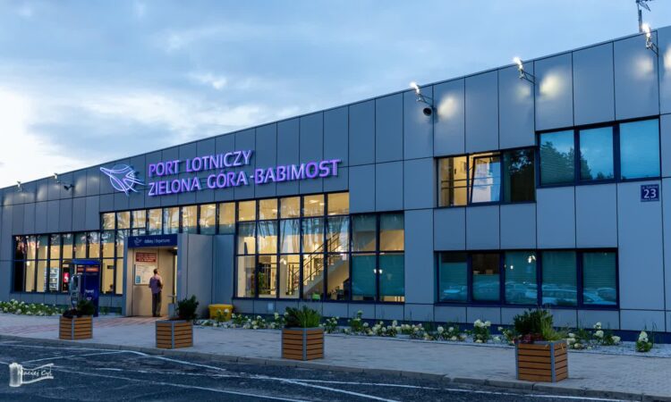 21,5 tys. pasażerów od początku roku na lotnisku w Babimoście 9 Port Lotnizy Zielona Góra-Babimost (mat. prasowe)