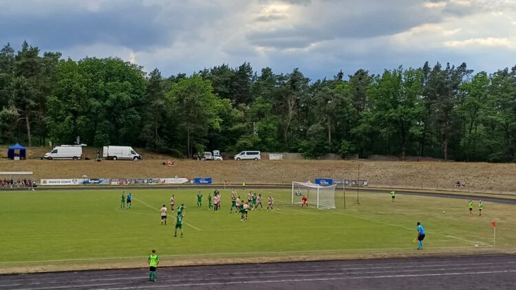 Carina chce przerwać passę MKS-u 9 fot. Jakub Lesiński