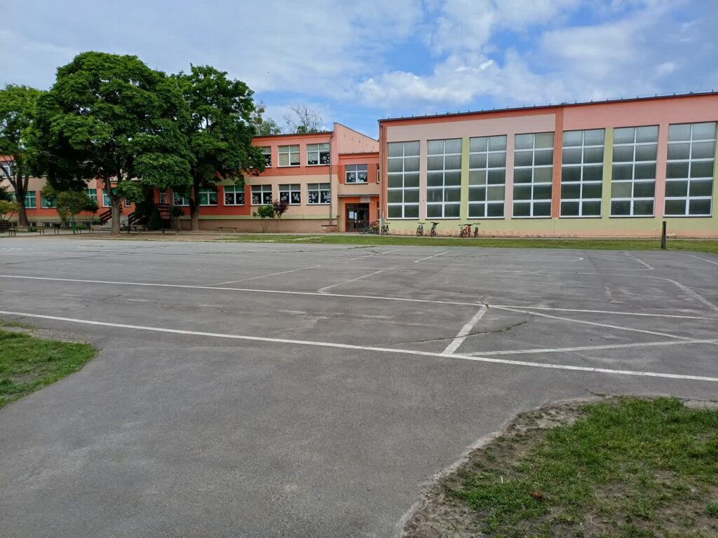 Zieleń zamiast asfaltu fot. S. Kordyjalik