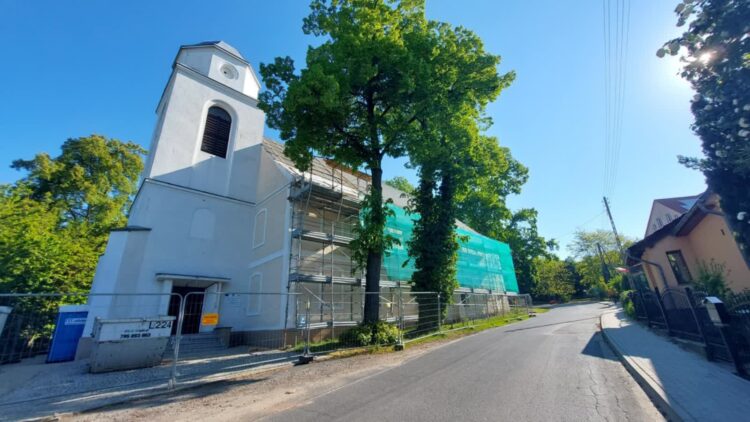 Ruszył remont dawnego zboru w Letnicy Radio Zachód - Lubuskie