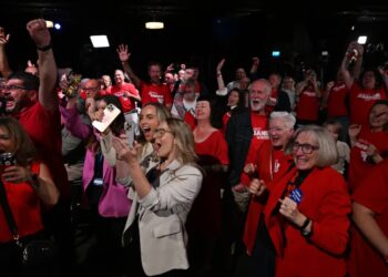 Rządząca w Australii centrolewicowa Partia Pracy wygrywa sobotnie wybory parlamentarne. Fot. PAP/EPA/ Dean Lewins