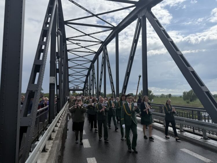 Uroczyste obchody 100-lecia mostu w Cigacicach Radio Zachód - Lubuskie