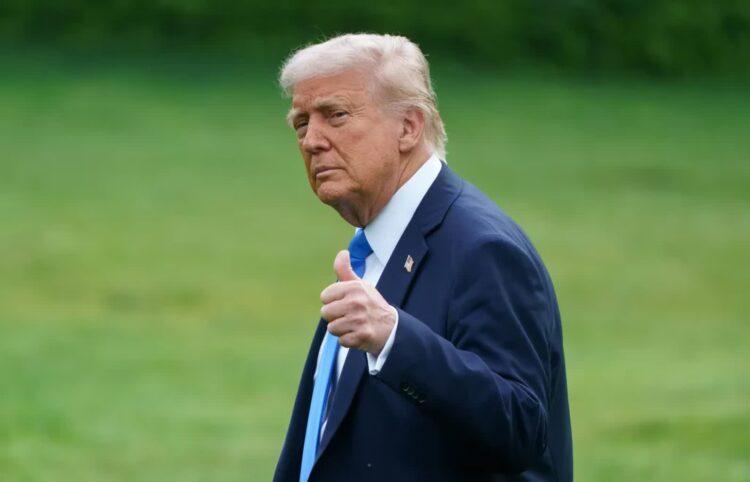 USA przygotowały nowe sankcje na Rosję. Czekają na decyzję Trumpa 9 Donald Trump Fot. PAP/EPA/WILL OLIVER