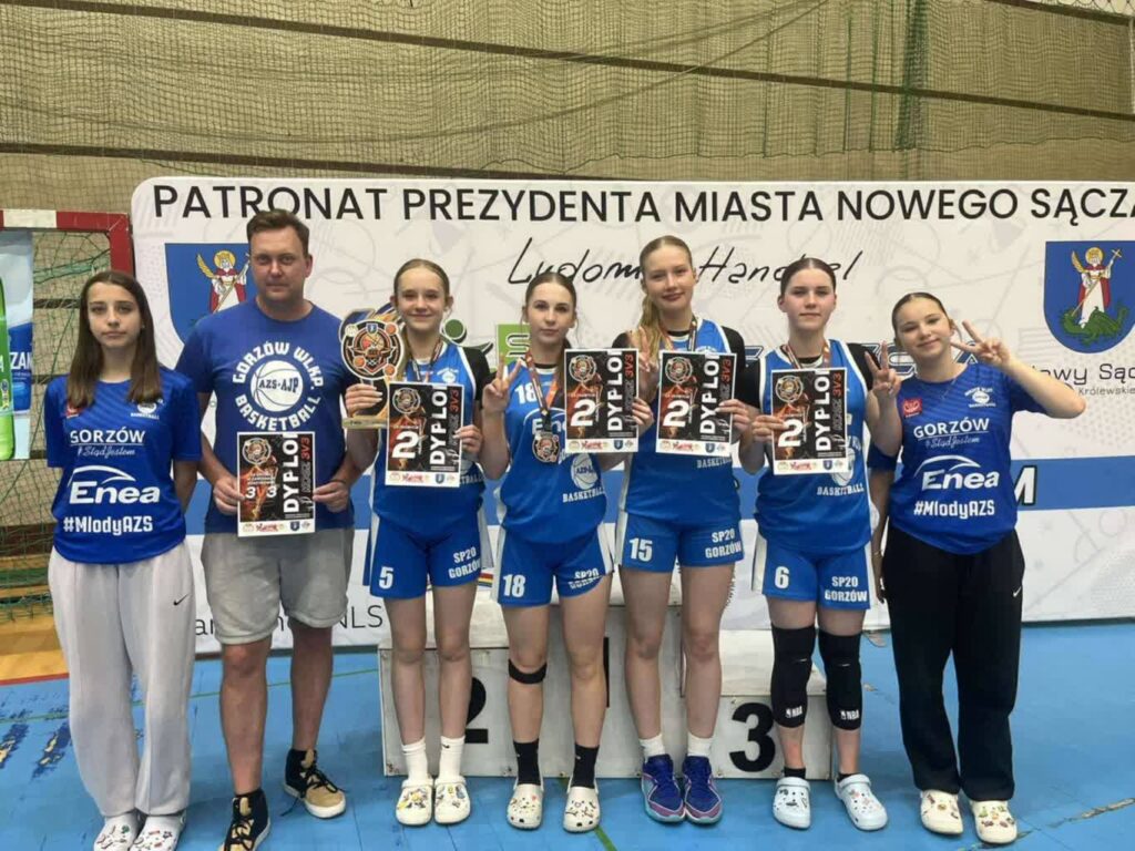 Koszykarki SP 20 z Gorzowa ze srebrem OOM Koszykarki SP 20 z Gorzowa ze srebrem OOM Radio Zachód - Lubuskie