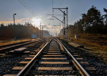 Bezpośrednie połączenie z Poznaniem od grudnia. Pociąg ma jechać 40 min krócej Radio Zachód - Lubuskie