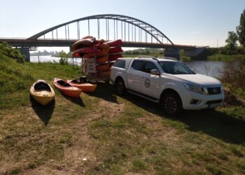 Kajakiem od źródeł Warty do jej ujścia. A to wszystko w szczytnym celu Radio Zachód - Lubuskie