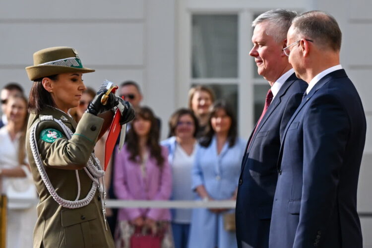 Szefowa NOSG z generalską gwiazdką 9 PAP/Radek Pietruszka