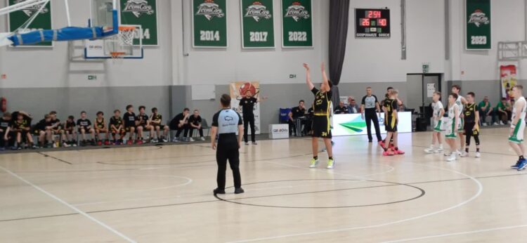 SKM Zastal: Drugi mecz, pierwsza porażka, w niedzielę mecz o awans 9 SKM Zastal: Drugi mecz, pierwsza porażka, w niedzielę mecz o awans Radio Zachód - Lubuskie