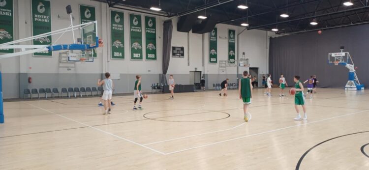 SKM zaczyna w piątek półfinały MP U13 9 SKM zaczyna w piątek półfinały MP U13 Radio Zachód - Lubuskie