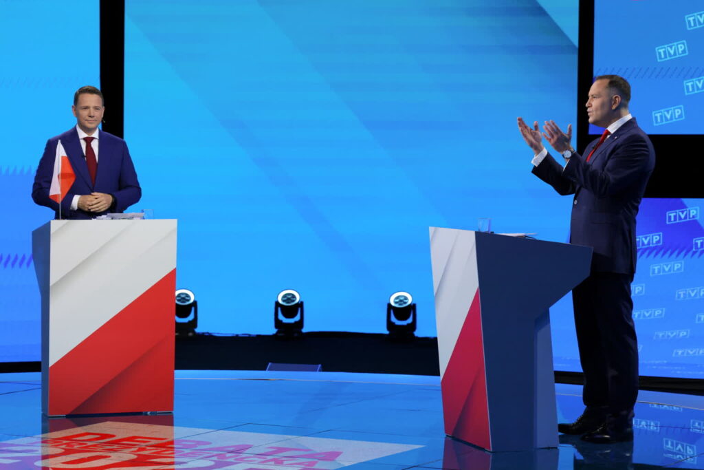 Debata w TVP przed drugą turą wyborów prezydenckich (PAP/Paweł Supernak)